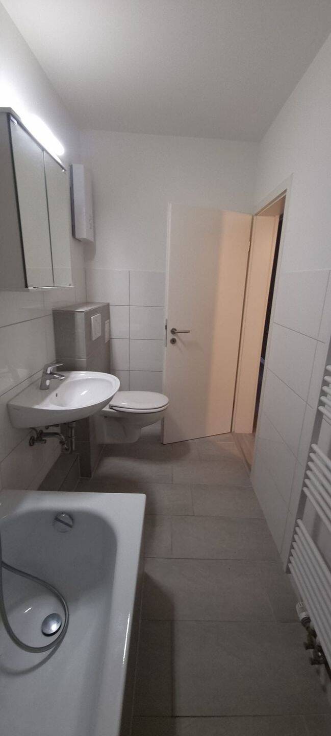 Gemütliche 3,5 Zimmer Wohnung zu vermieten, 42859 Remscheid (Innen Süd)