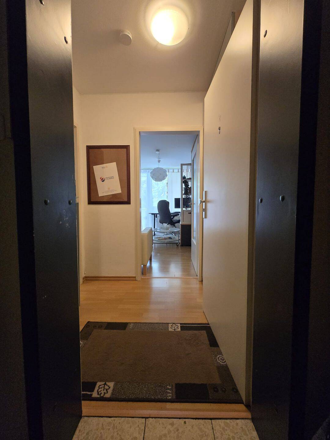 Vollmöblierte 1,5-Zimmer-Wohnung, 35 m², Untere Au, Balkon zum grünen Innenhof, 1.350 € all inclusive, 81541 München (Au-Haidhausen Obergiesing Ramersdorf-Perlach)