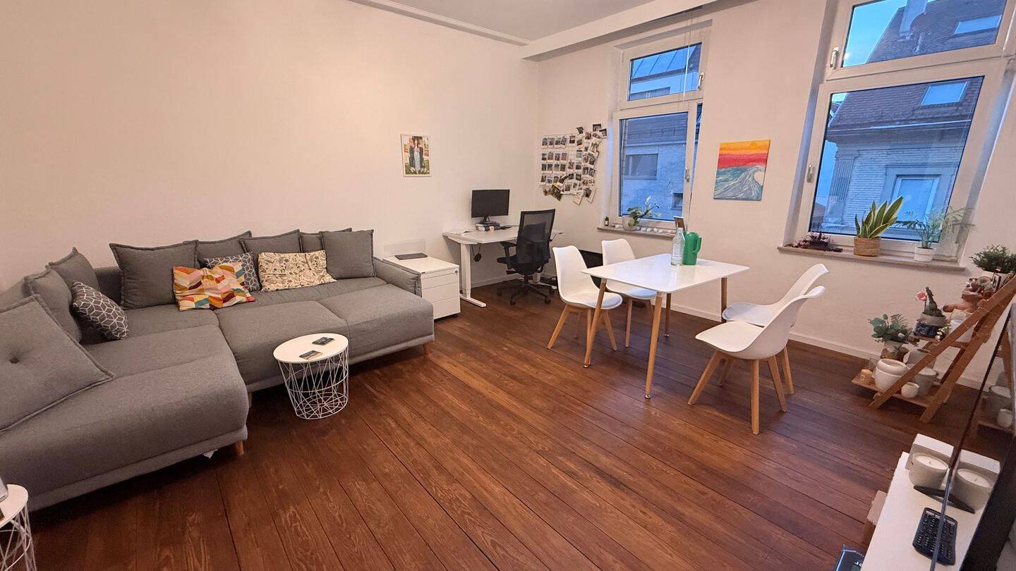 2-Zimmer Wohnung am Marienplatz // 6 Monate zur Untermiete, 70178 Stuttgart (Mitte Süd West)