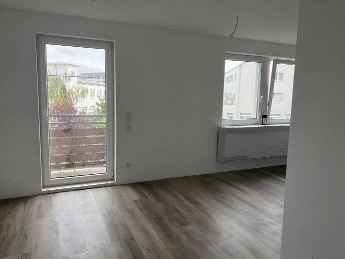3-Zimmer-Wohnung in Aschaffenburg_EBK vorhanden, 63741 Aschaffenburg (Damm Innenstadt Leider Nilkheim Strietwald)