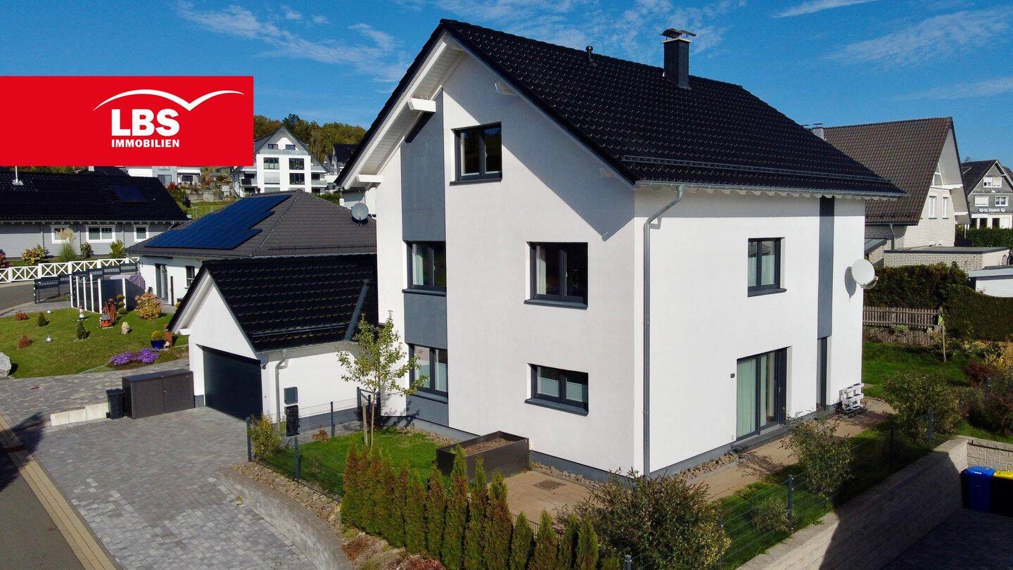 Exklusives Wohnen in Bestlage von Bad Berleburg – modern, energieeffizient und nachhaltig, 57319 Bad Berleburg