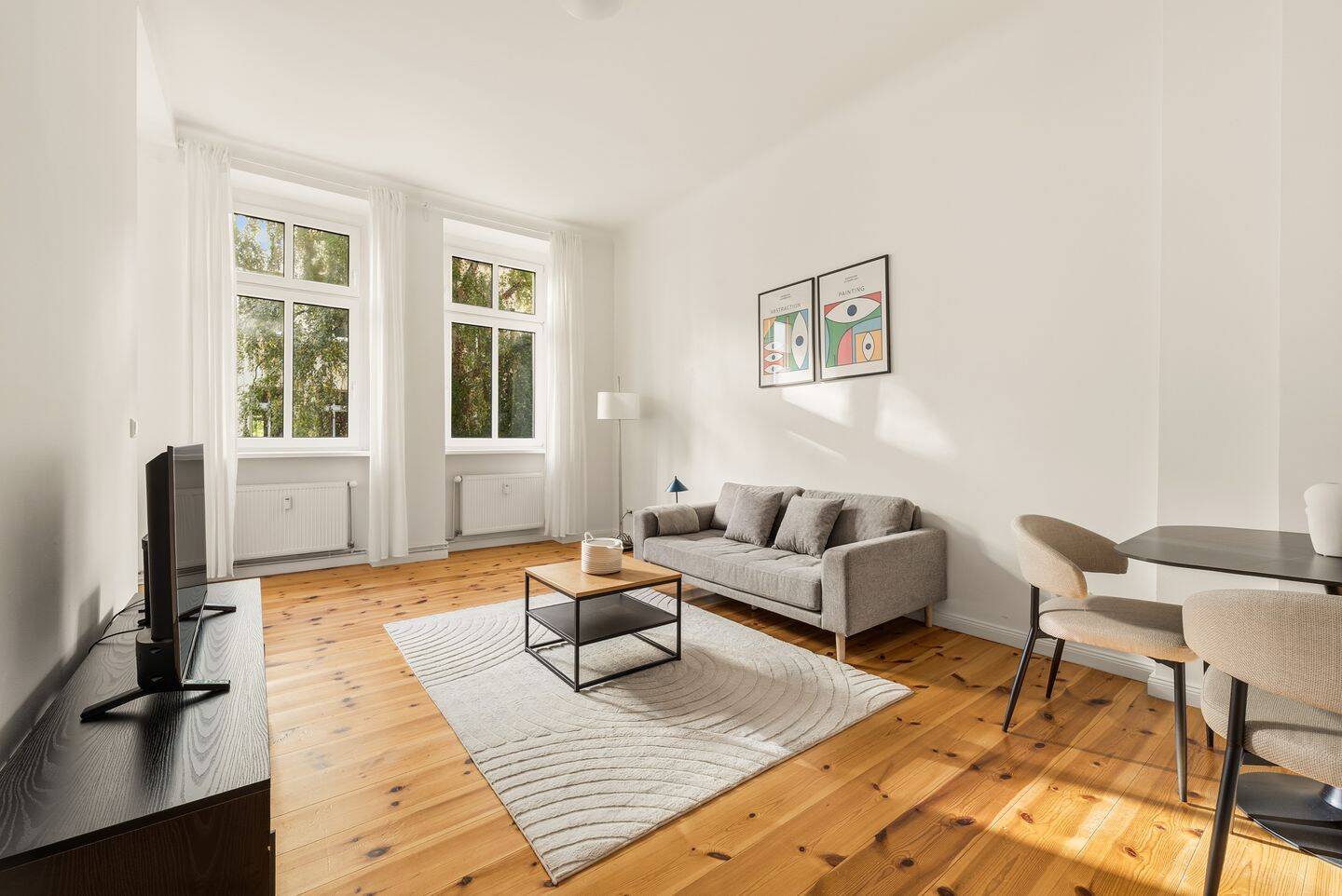 Hübsche 2-Zimmer Wohnung in Weißensee – voll möbliert, 13086 Berlin (Pankow Weißensee)
