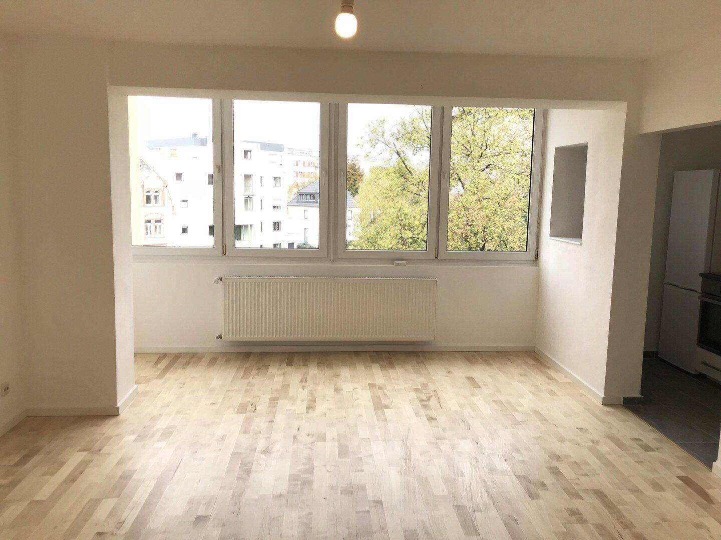 Charmante Helle 1-Zimmer-Wohnung in der Nähe vom Dornbusch, 60314 Frankfurt am Main (Fechenheim Ostend)