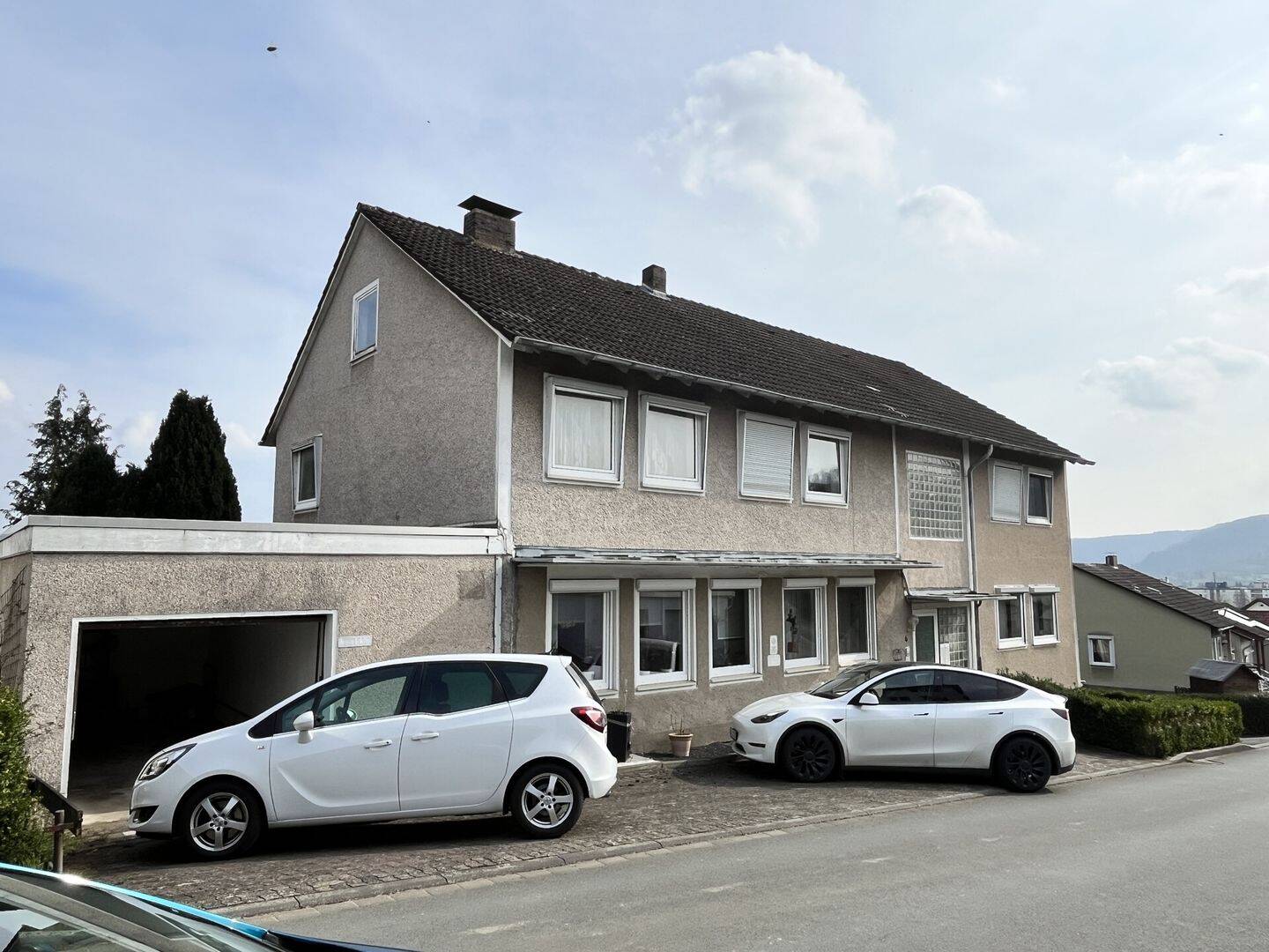 3-Zimmer-DG-Wohnung mit Einbauküche, 37688 Beverungen