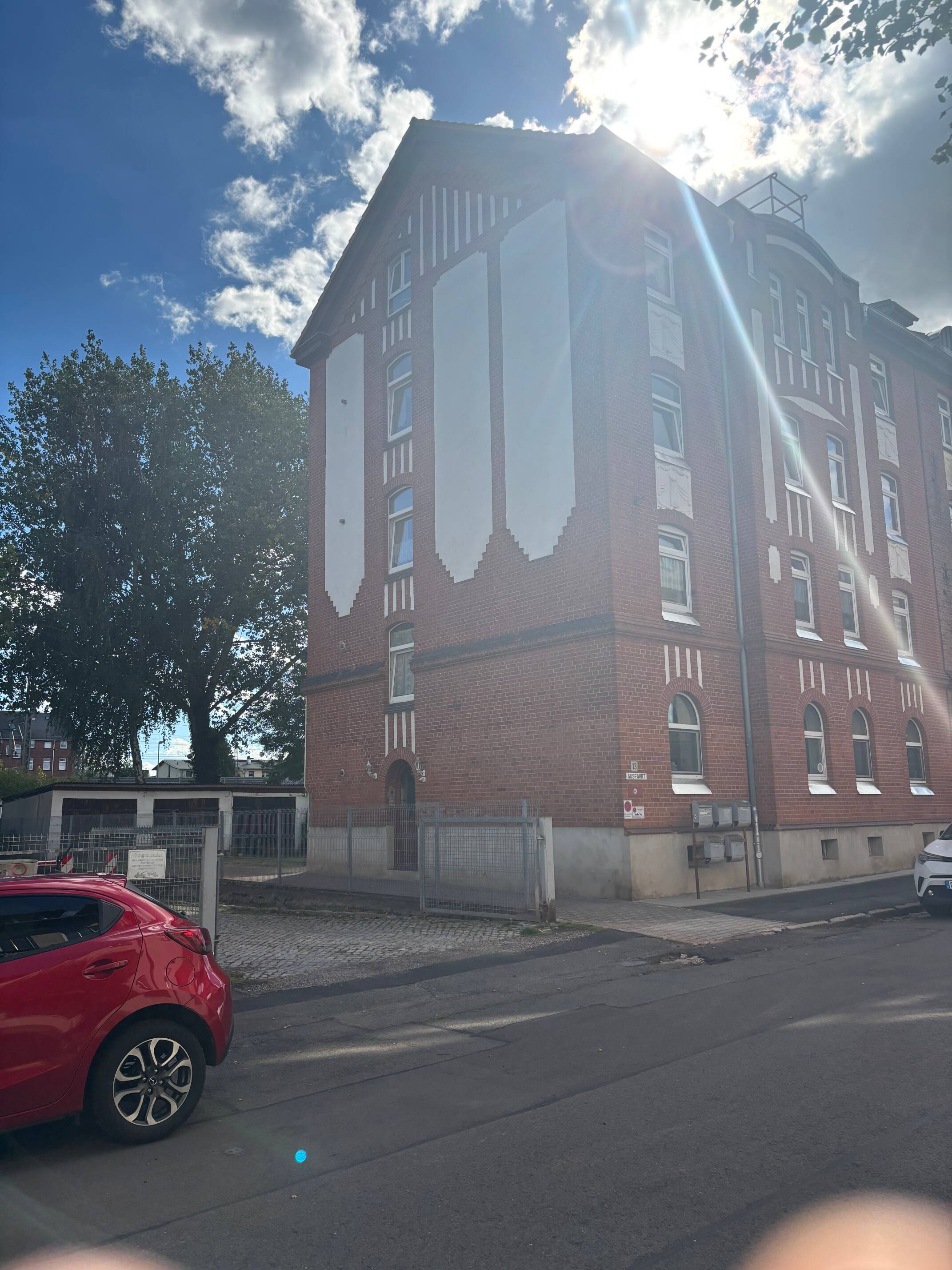Erstbezug nach Modernisierung | 4-Raum-Wohnung | 90 m² | EBK | Garage & Stellplatz inklusive, 99867 Gotha