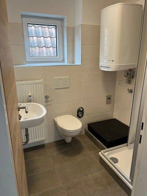 Wohnung mit Charme! 3-Zimmer-Wohnung mit Dachterasse im 2. Stock, 91413 Neustadt a.d. Aisch