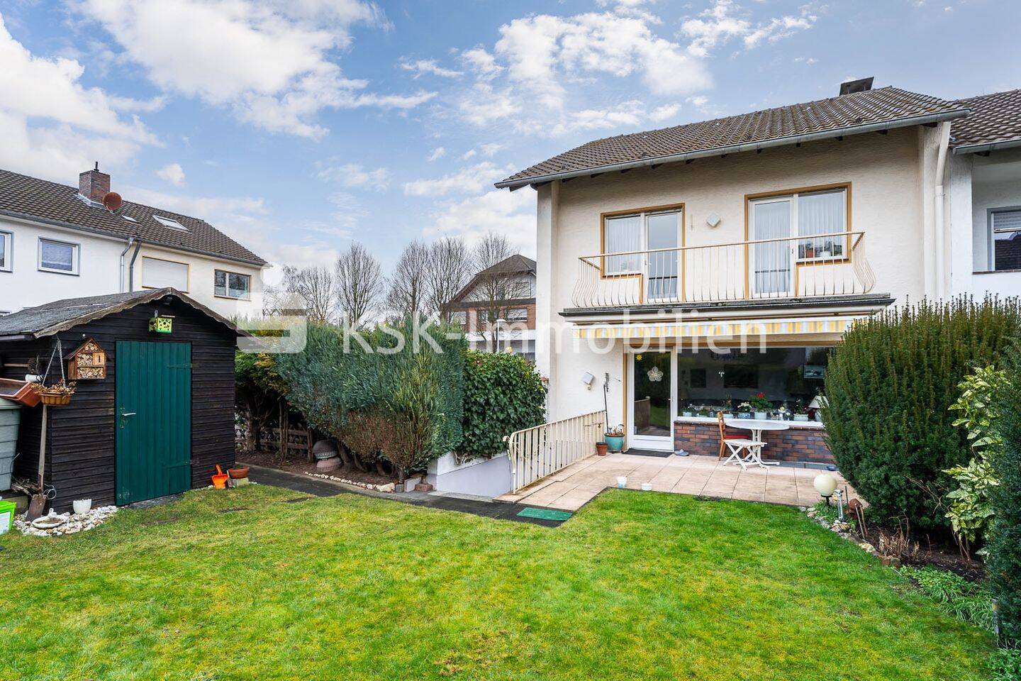 „Gemütliches Reihenendhaus in Volmershoven mit Südwest-Ausrichtung und Garage.“, 53347 Alfter