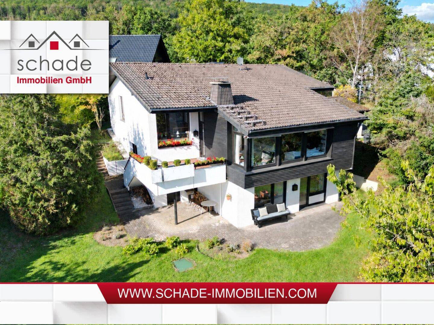 SCHADE IMMOBILIEN – Sie suchen das Besondere? EFH mit ebenem Grundstück in Holthausen-Hechmecke!, 58840 Plettenberg