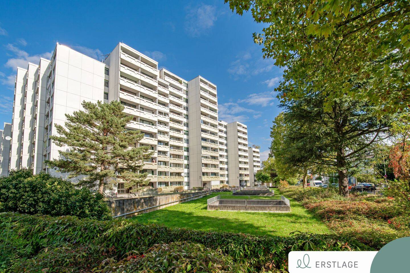 LICHT, RAUM UND BALKON: MODERNISIERTE 3,5-ZIMMER-WOHNUNG IN FRANKFURT-OBERRAD, 60599 Frankfurt am Main (Oberrad Sachsenhausen)