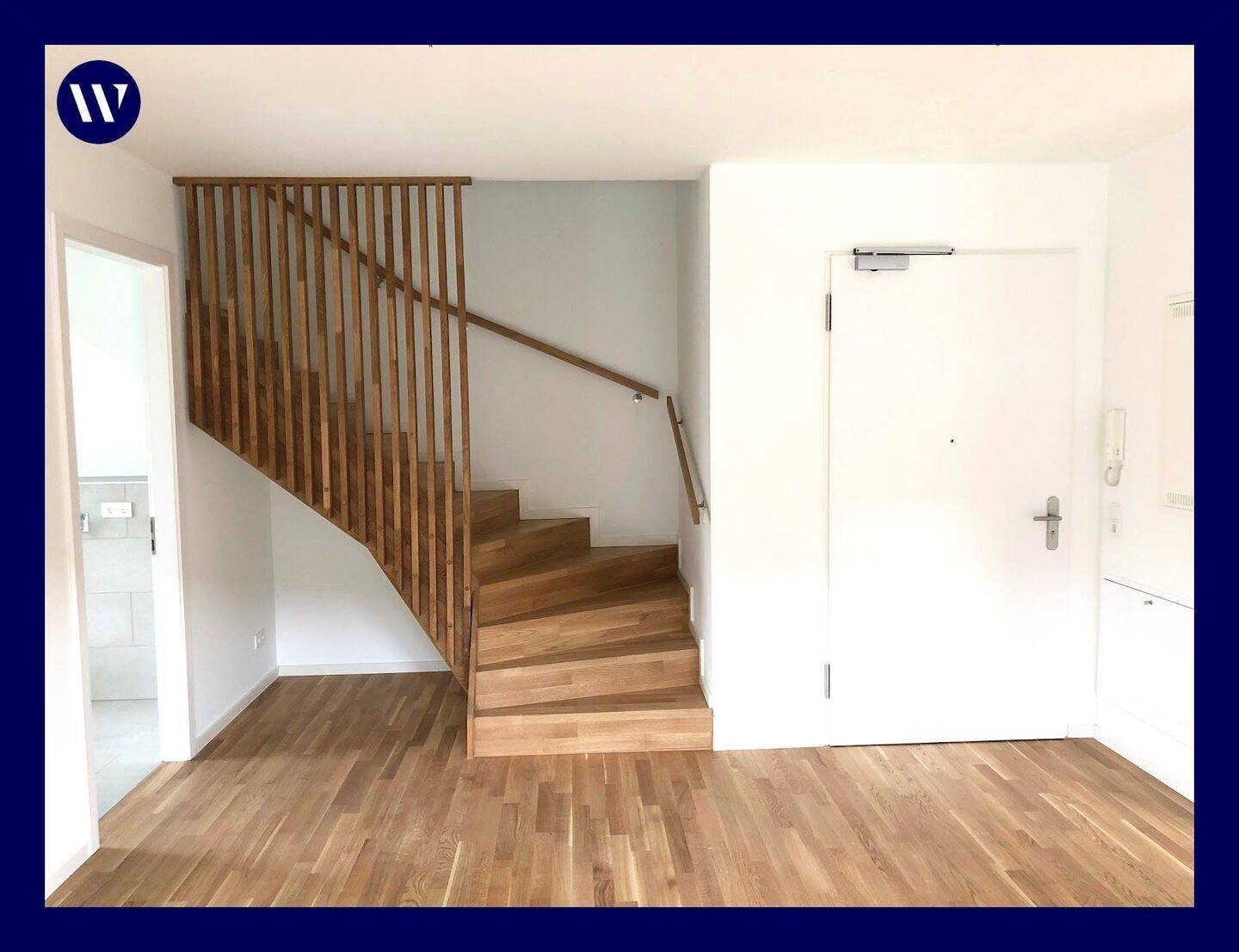 Modernes Wohnen auf 2 Ebenen: 3 Zimmer + Loggia + Einbauküche, Gäste-WC + Tageslichtbad, Aufzug, 22880 Wedel