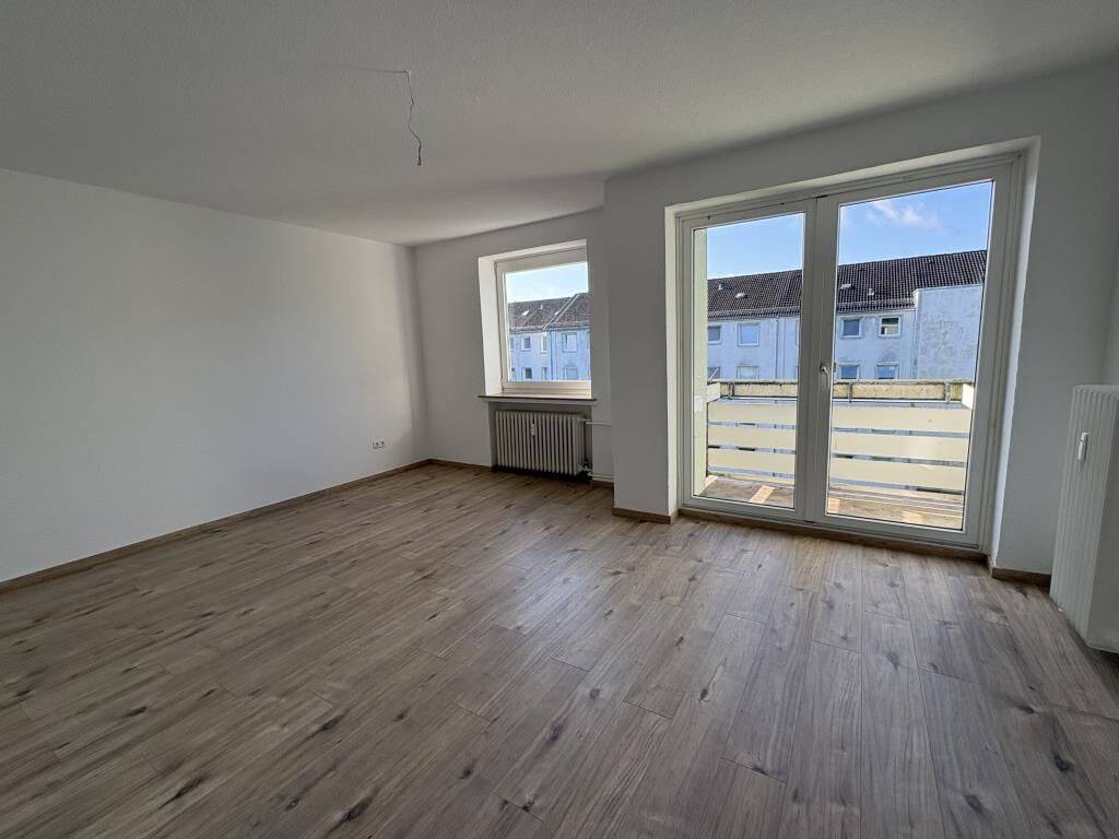 Renovierte 3-Zimmer-Wohnung für WGs geeignet Nahe der Uni, 28357 Bremen (Blockland Borgfeld Lehesterdeich)