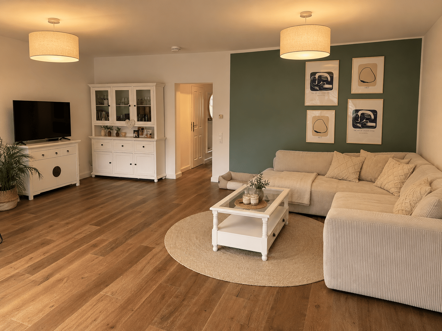 Helle, modern ausgestattete 2-Zimmer-Wohnung mit großzügigem Balkon und offener Küche, 45257 Essen (Byfang Fischlaken Kupferdreh)