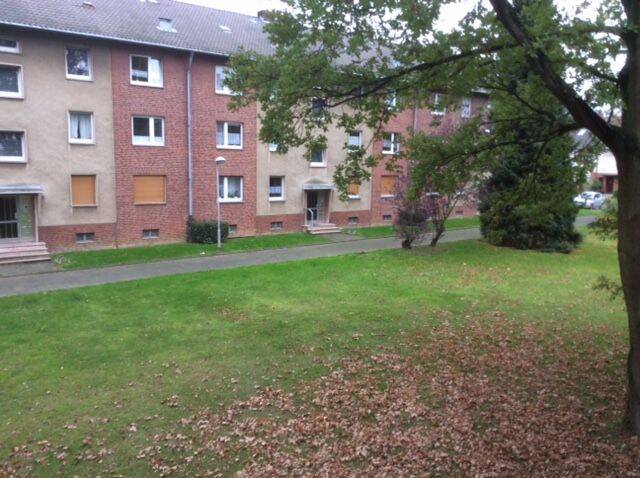 Ab sofort frei! helle 2-Zimmer-Wohnung mit Balkon in Mönchengladbach Burgbongert, 41199 Mönchengladbach