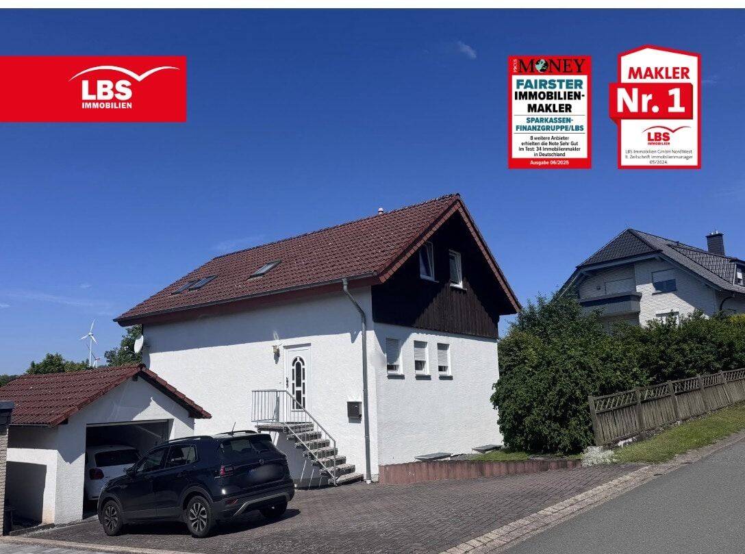 Einfamilienhaus mit großem Garten und Garage + Stellplatz, 32816 Schieder-Schwalenberg