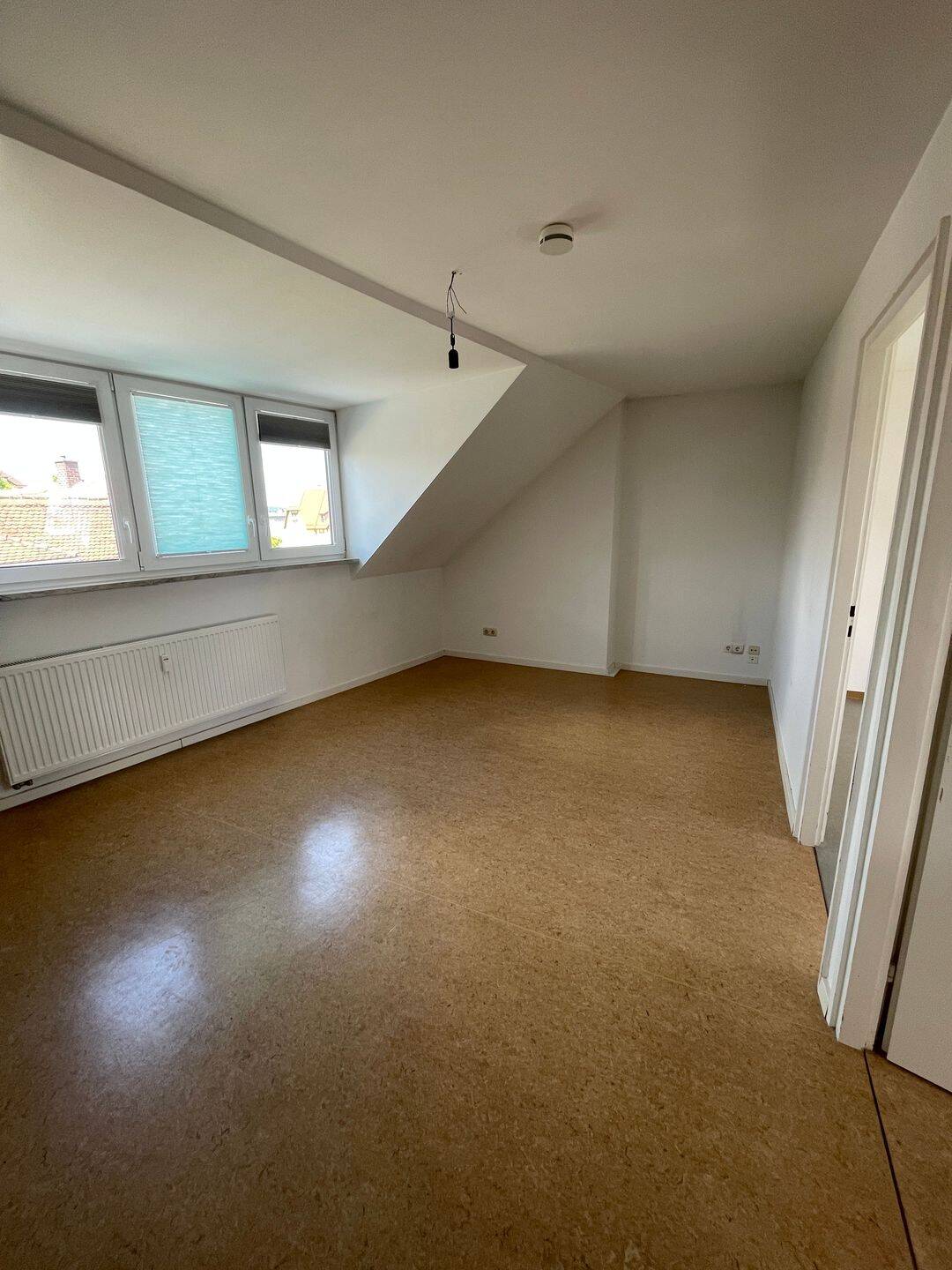 Helle 48 m² Dachgeschosswohnung im Herzen von Ansbach zu vermieten!, 91522 Ansbach