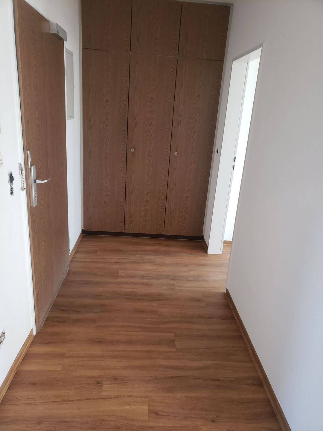 Maarviertel – Schöne 2 ZKB im Dachgeschoss mit Balkon ab 01.12. zu vermieten, 54292 Trier (Eitelsbach Ruwer Trier-Nord)
