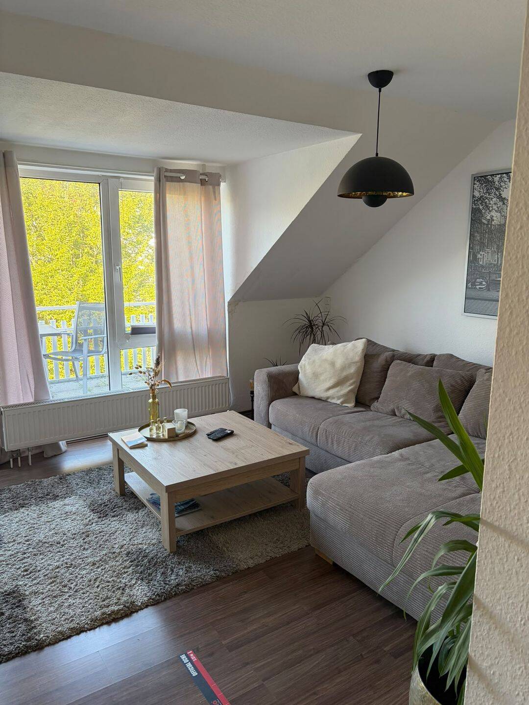Schöne 3 Zimmer Wohnung mit Balkon, 49080 Osnabrück (Kalkhügel Wüste)