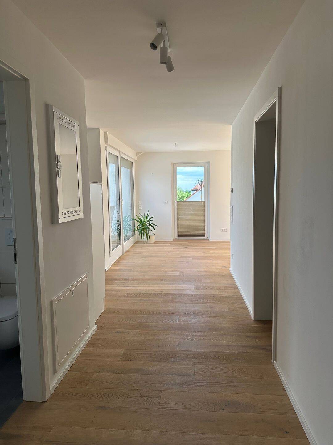 ++ 2,5 Zi Wohnung in Uni Nähe ++ *** Loggia mit Ausblick ***, 89134 Blaustein