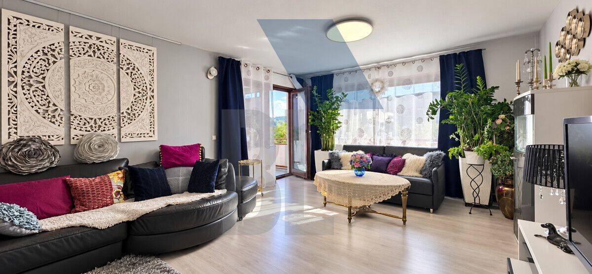 Wohnen wie im eigenen Haus – großzügige Maisonettewohnung mit Garten, Terrasse, Garage und Stellplatz, 75181 Pforzheim