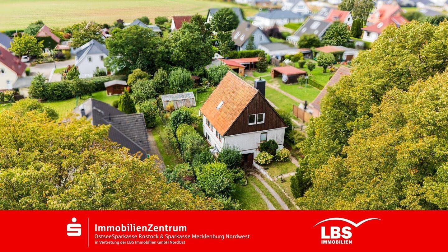 Solides DDR-Typenhaus EW 65 B, 18233 Neubukow