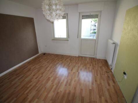 Zentrale Wohnung 3 Zimmer in Lünen Mitte (Innenstadt nähe Fußgängerzone) mit Balkon zu vermieten., 44536 Lünen