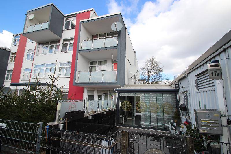 Seniorengerechte 4 Zimmer 100 m² Eigentumswohnung Erdgeschoss mit Wintergarten Terrasse, 53125 Bonn
