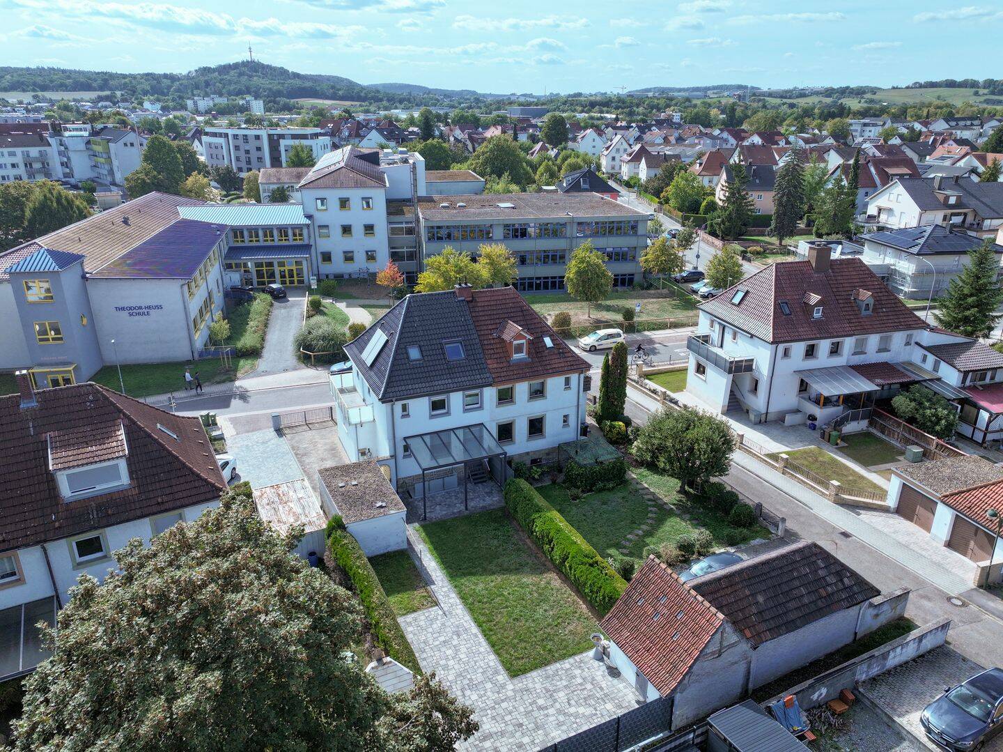 Modernisiertes Zuhause mit großzügigem Garten und attraktiver Ausstattung, 74889 Sinsheim