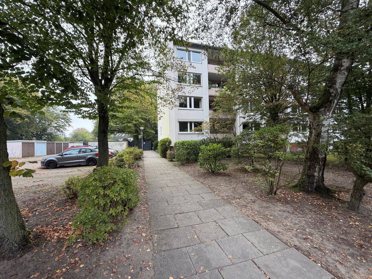 ! Gemütliche Wohnung im OBERGESCHOSS mit Loggia, Keller in ruhiger LAGE von BREMEN-HORN-LEHE, 28357 Bremen (Blockland Borgfeld Lehesterdeich)