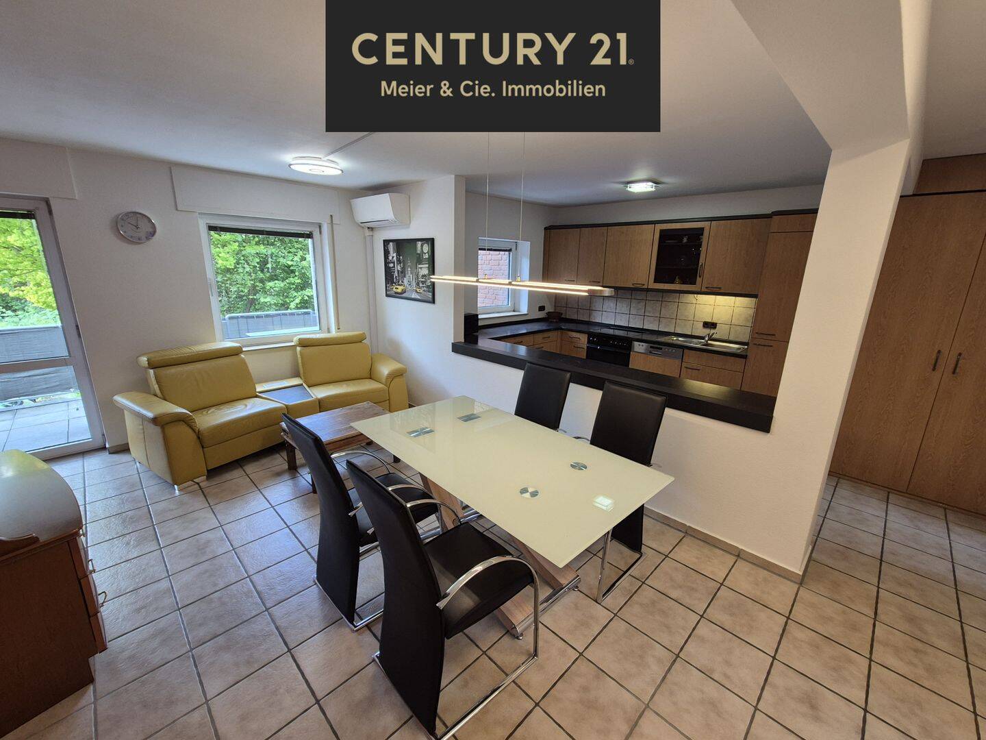 Pulheim-Sinnersdorf – 4-Zimmer-Wohnung mit Balkon & Stellplatz, 50259 Pulheim
