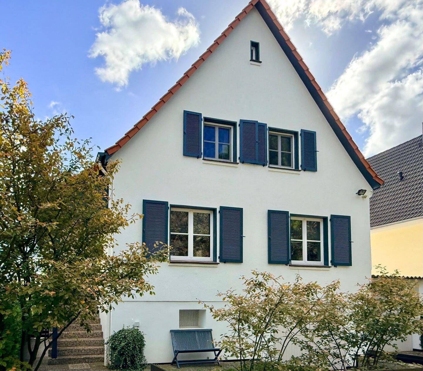 Charmantes EFH mit zwei Garagen und herrlichem Grundstück in Herrenhausen-Burg im „Harzer Viertel“, 30419 Hannover