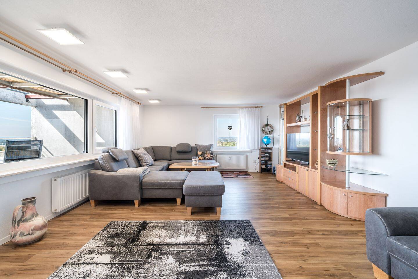 Wohnen mit Weitblick! Großzügiges Penthouse mit Dachterrasse in Laupheim, 88471 Laupheim