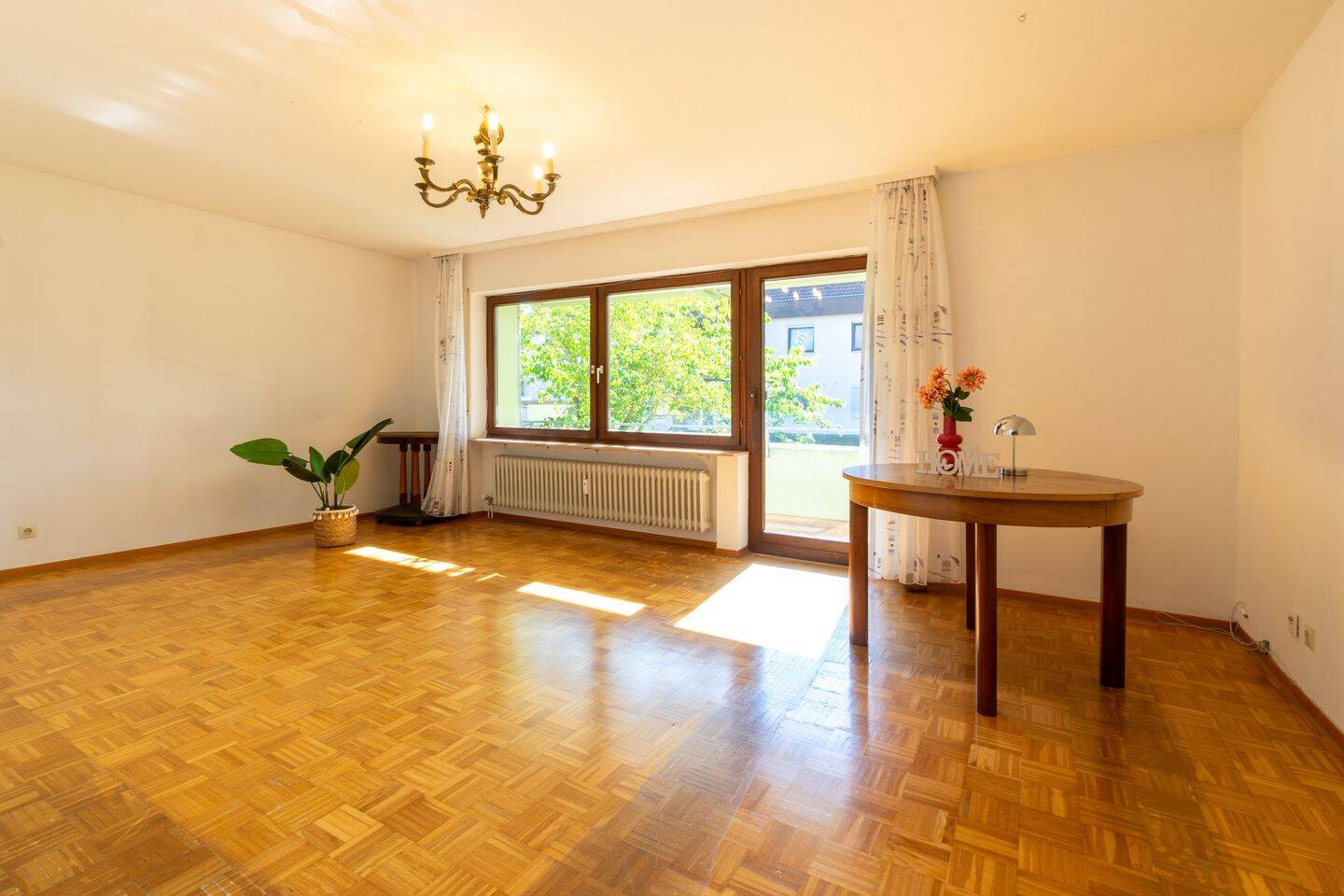 4+1! 4-Zimmer Familienwohnung mit zusätzlichem Hobbyzimmer in Waldenburg. Kurzfristig beziehbar, 74638 Waldenburg