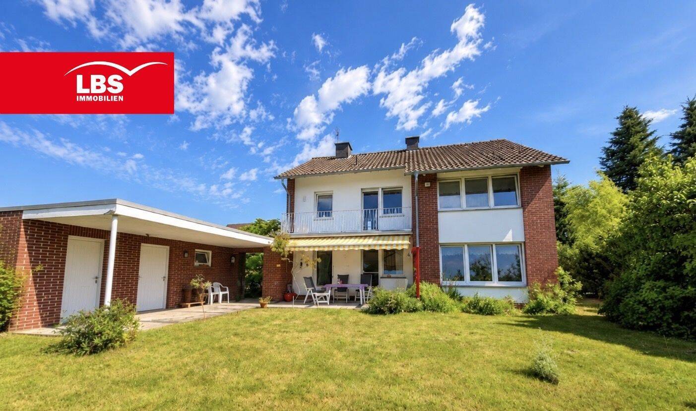 Gepflegtes Einfamilienhaus mit großem Grundstück, Balkon und Doppelgarage, 49525 Lengerich
