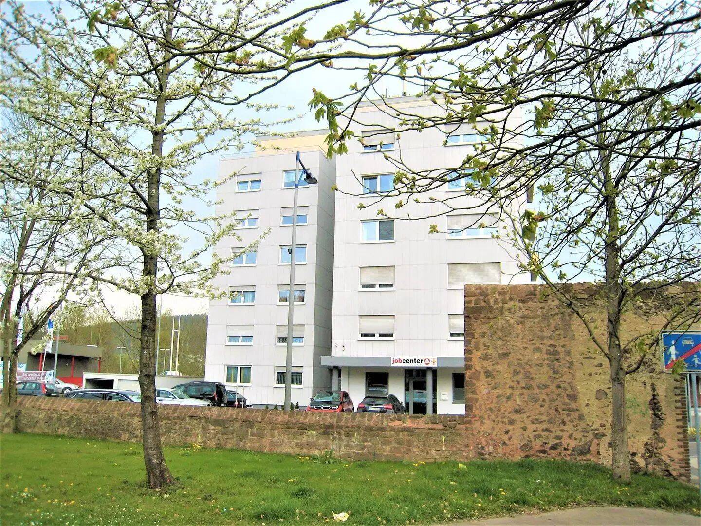 Exklusives Investment mit sofortigem Cashflow & genehmigtem Entwicklungspotenzial in Konz, 54329 Konz