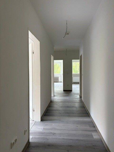 Schöne Aufteilung und tolle Sicht auf den Park!, 59557 Lippstadt