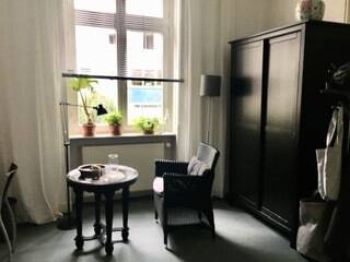 1 WG-Zimmer möbl. ab 1.11.2026, 590.-warm, Bestlage Sachsenhausen, an Frau zu vermieten., 60594 Frankfurt am Main (Sachsenhausen)