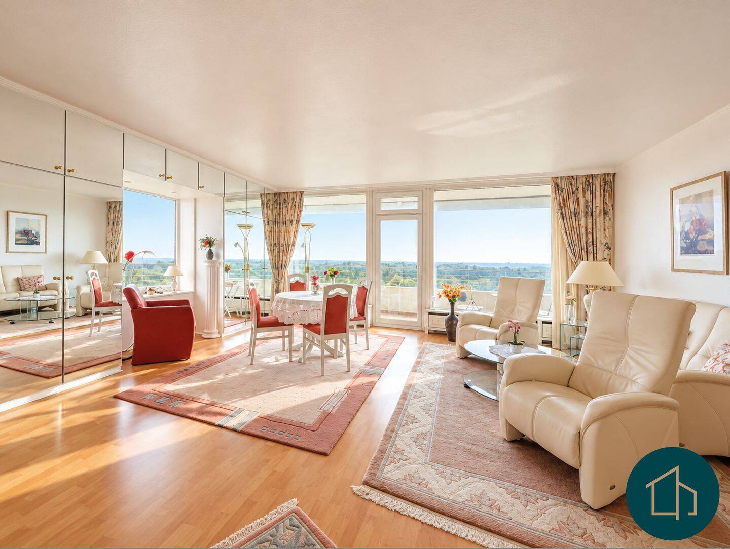 Über den Dächern von Timmendorfer Strand – 3 Zimmer mit Ostseeblick und großzügigem Eckbalkon, 23669 Timmendorfer Strand