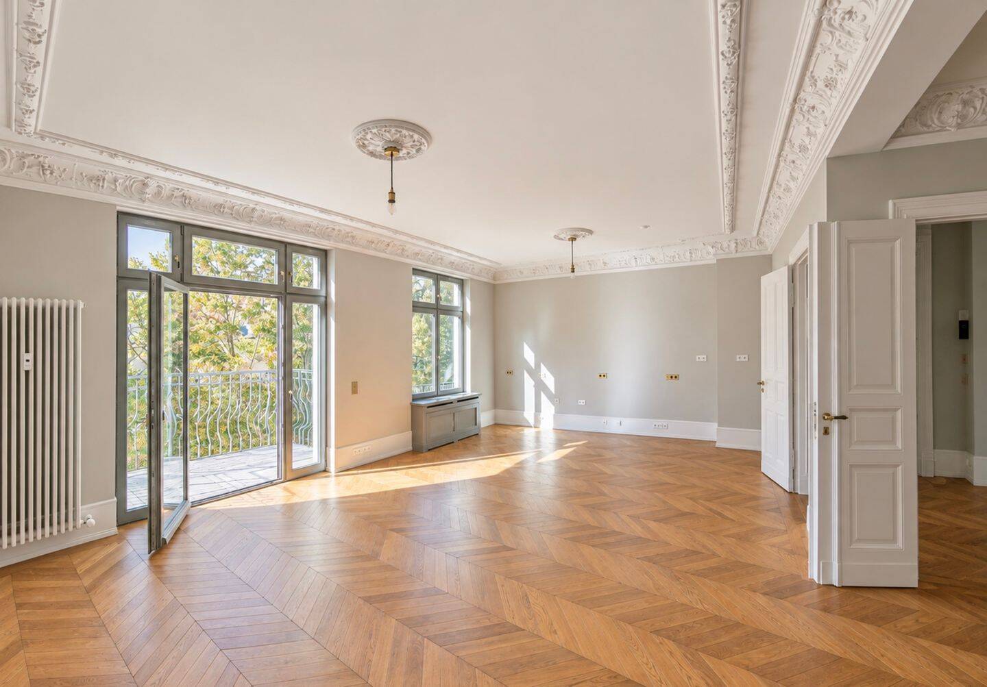 Neubau mit Altbau Flair: 4-Zi-Whg im VH mit Aufzug u. 2 Balkonen, 10557 Berlin (Mitte Hansaviertel Moabit Tiergarten)