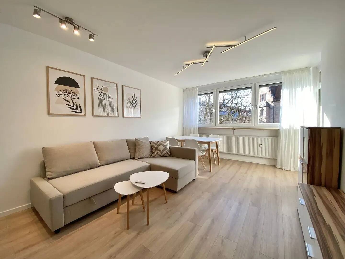 Sonnige 2-ZW, Schoppershof, Stadtpark, 1min U-Bahn, EBK, Balkon, Lift, TG, renoviert, möbliert, Super!, 90491 Nürnberg