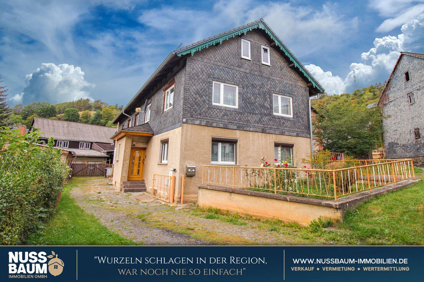 Großzügiges Landhaus mit Scheune, Gartenidylle und optional 25 ha Land & Wald, 7330 Probstzella