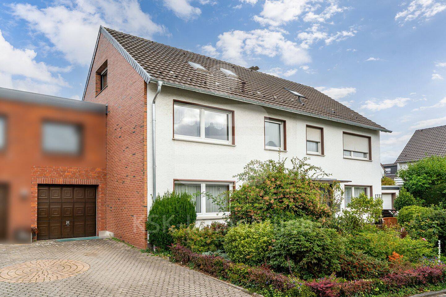 Schöne Doppelhaushälfte in Topp-Lage!, 53859 Niederkassel