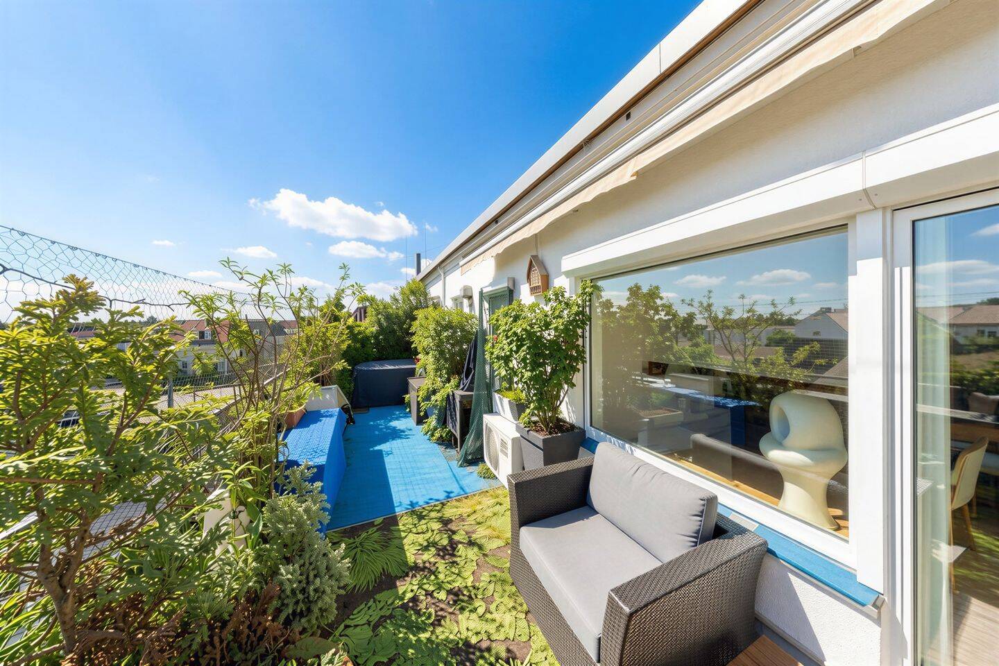 Einzigartiges 2,5-Zimmer-Penthouse als Investment | Verkauf mit Nießbrauchbasis, 80992 München (Moosach Neuhausen-Nymphenburg Pasing-Obermenzing)