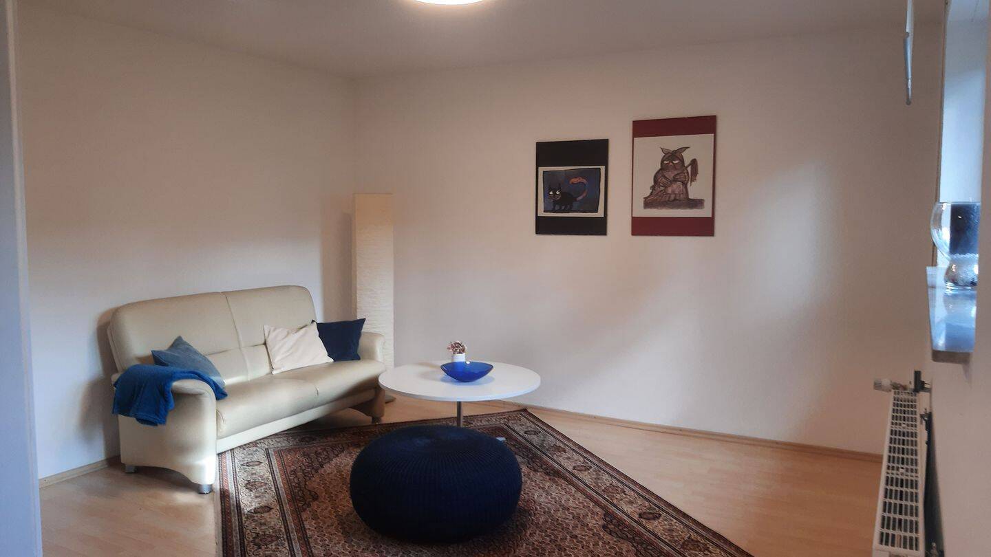 Möblierte 40 qm-Souterrain-Wohnung in S-Dachswald ab sofort zu vermieten, 70569 Stuttgart (Büsnau Kaltental Vaihingen)
