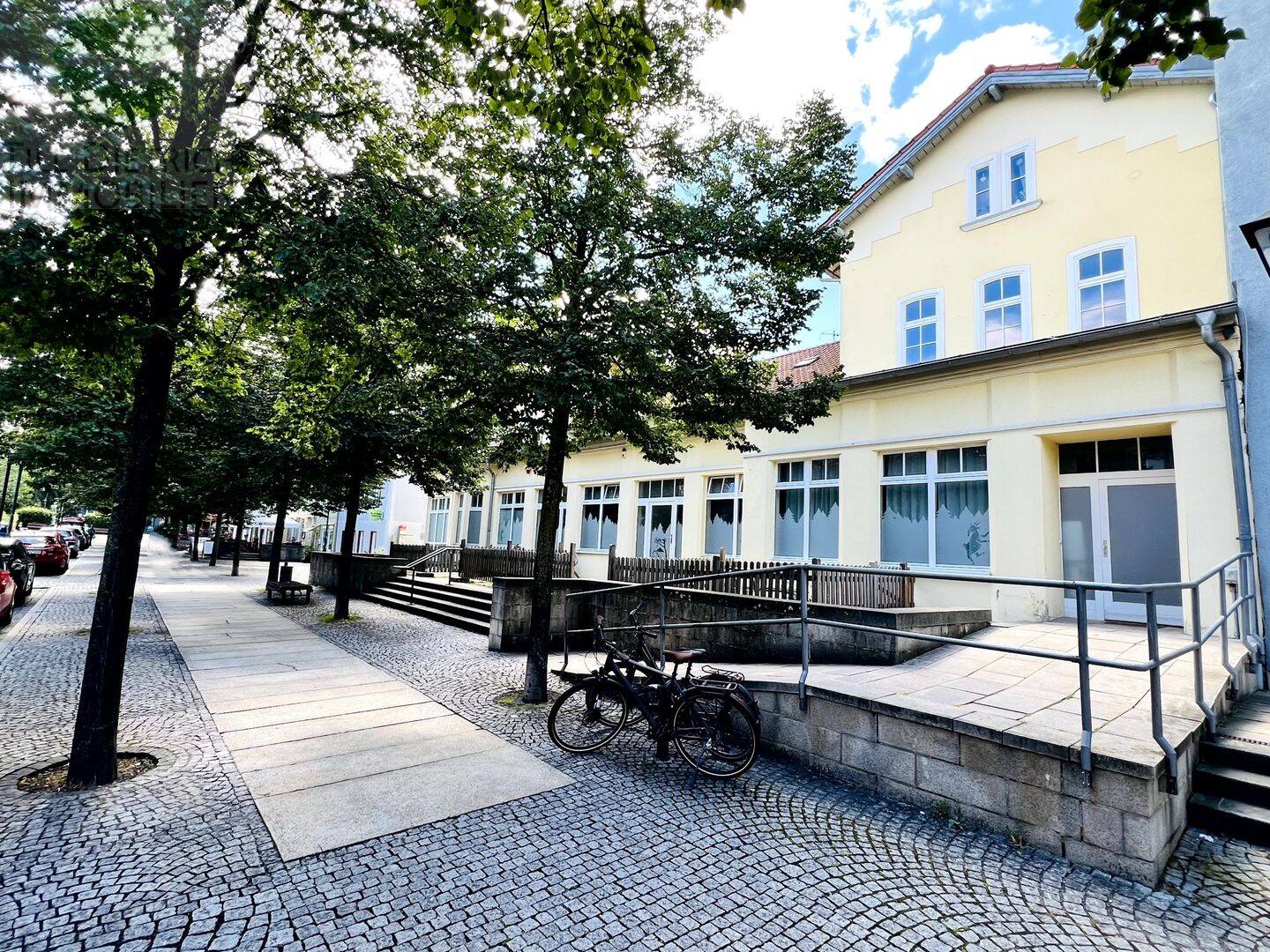 Frisch sanierte 1-Zimmer-Erdgeschosswohnung in zentraler Lage von Ilmenau, 98693 Ilmenau
