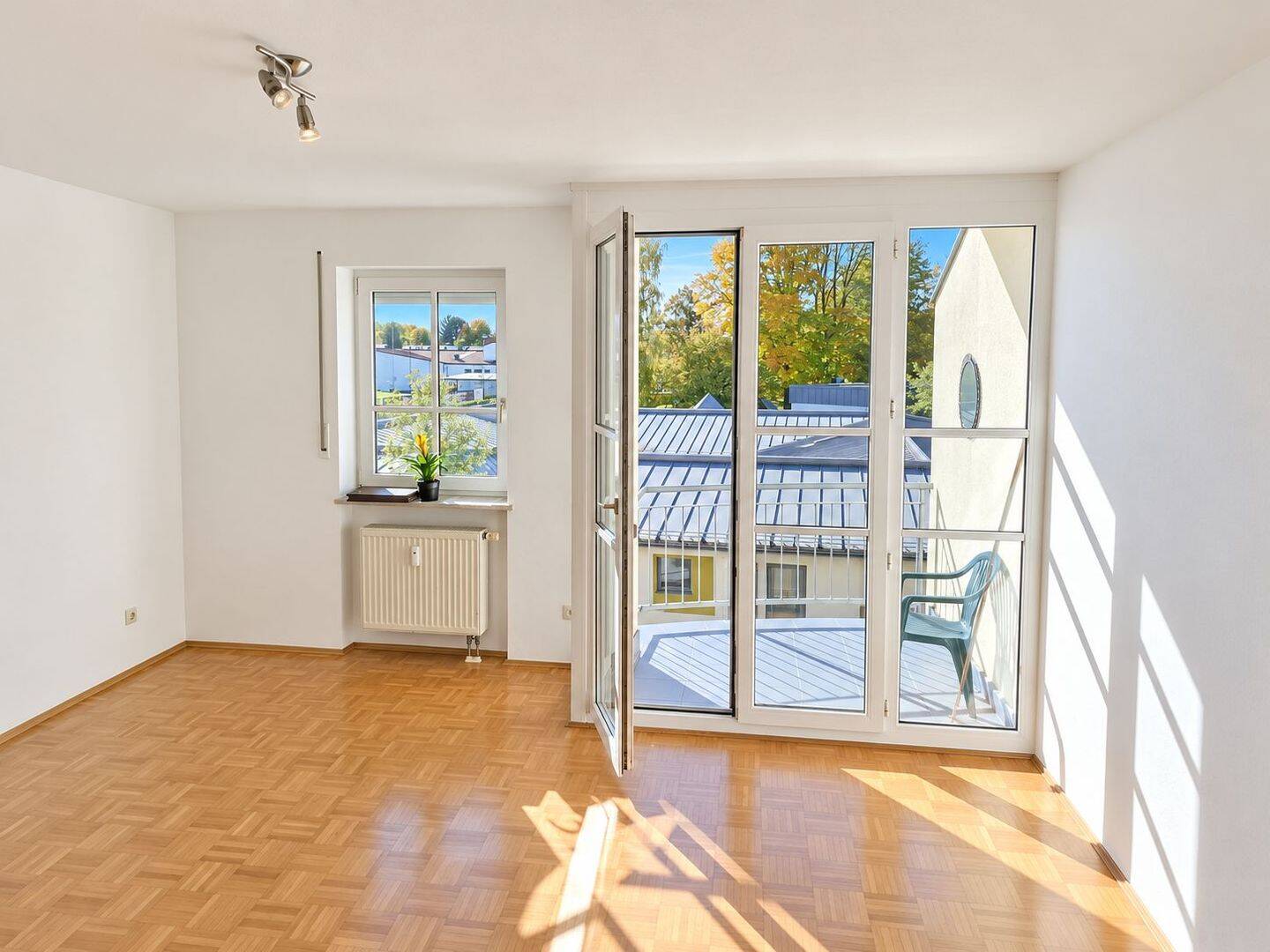 Zentrumsnahe! Charmantes 1-Zimmerappartemen mit Tiefgaragenstellplatz zu verkaufe, 83301 Traunreut