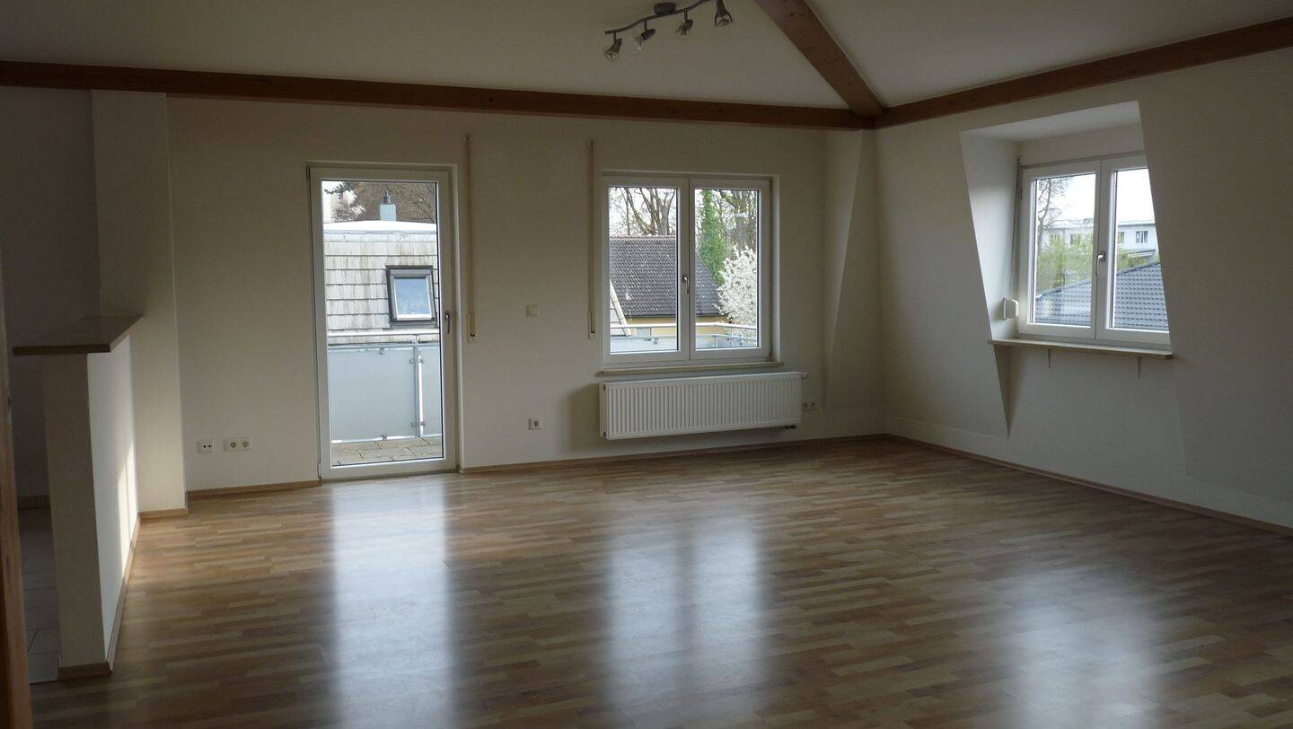 Attraktive Wohnung mit hohem Freizeitwert und guter Verkehrsanbindung,mit vielen Vorteilen, 91781 Weißenburg i. Bay.