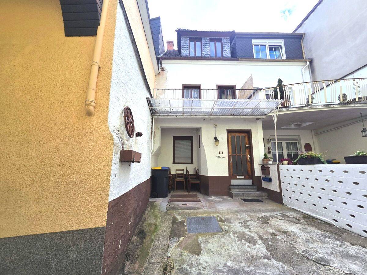 Handwerkerhaus im Ortskern von Klotten – vielseitig nutzbar!, 56818 Klotten
