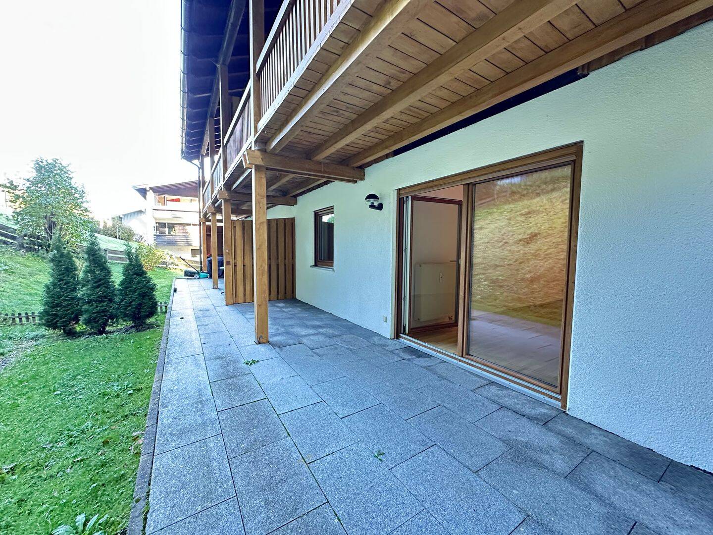 2-Zimmer-Terrassenwohnung mit Keller und Tiefgaragenstellplatz in Siegsdorf, 83313 Siegsdorf