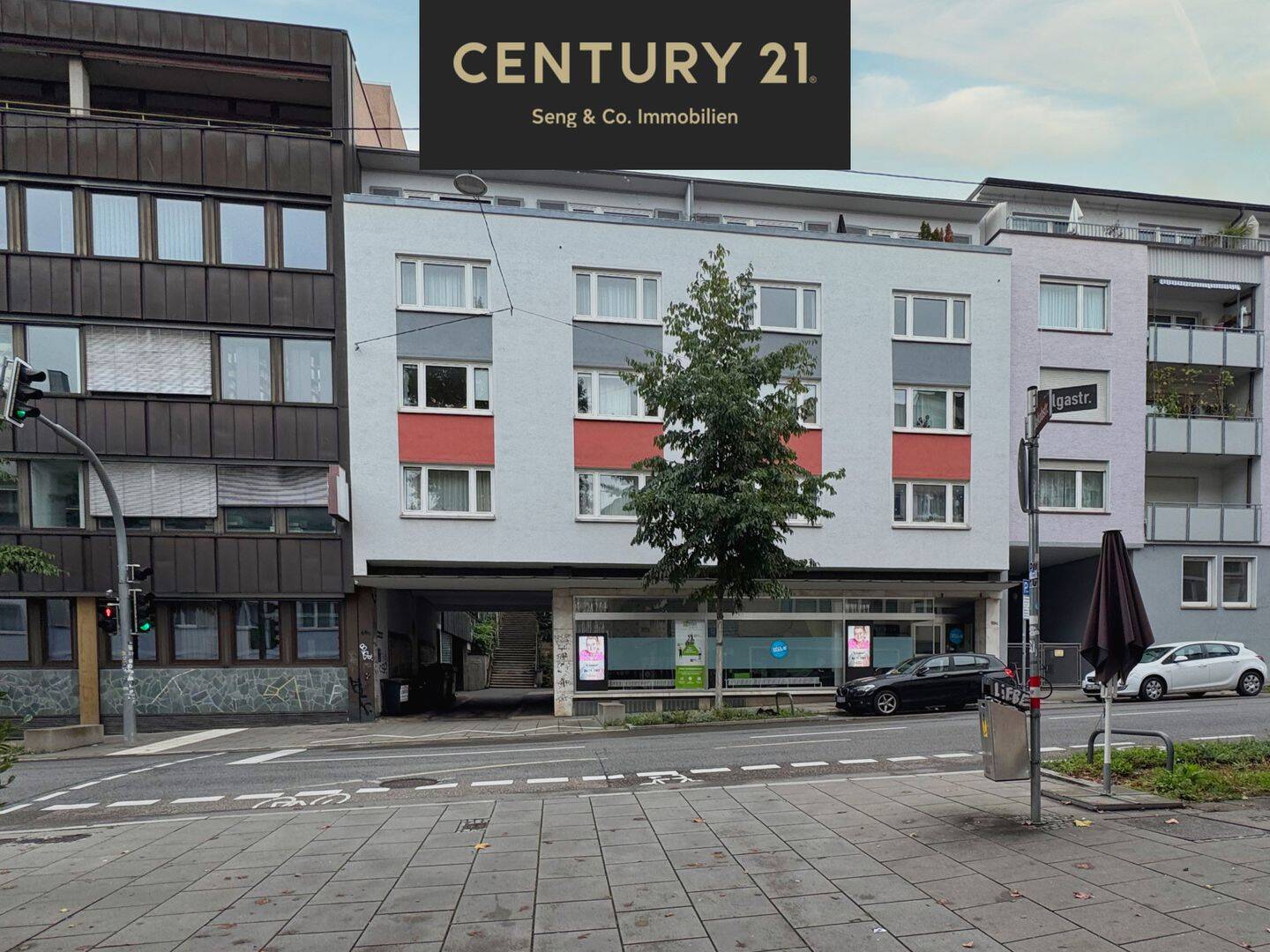STUTTGART-MITTE / HEUSTEIGVIERTEL: ATTRAKTIVE 3-ZIMMER-WOHNUNG MIT BALKON- IDEAL AUCH FÜR WGs, 70182 Stuttgart (Mitte)