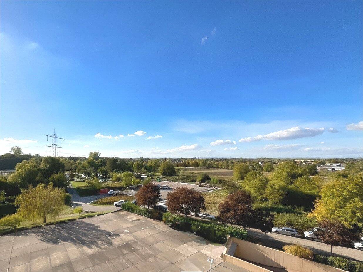 Attraktives Wohnen mit Weitblick und besonderen Annehmlichkeiten – 4-Zimmer-ETW in Durmersheim, 76448 Durmersheim